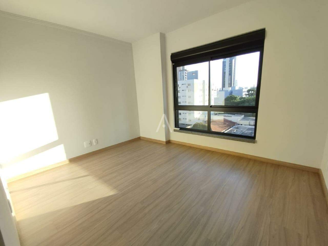 Apartamento para à venda no Bairro CENTRO em CASCAVEL: 