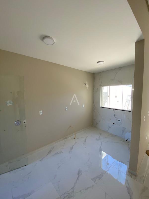 Casa Residencial para à venda no Bairro FLORESTA em CASCAVEL: 