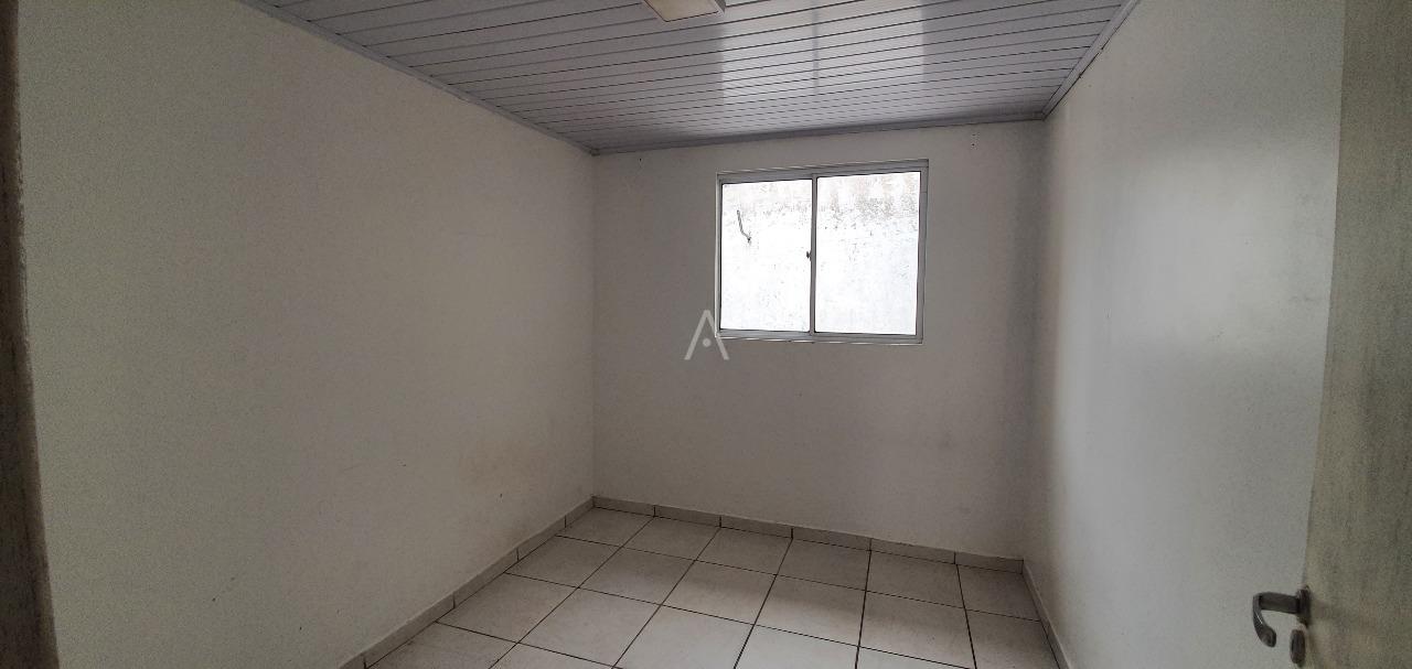 Casa Residencial para à venda no Bairro PARQUE VERDE em CASCAVEL: 