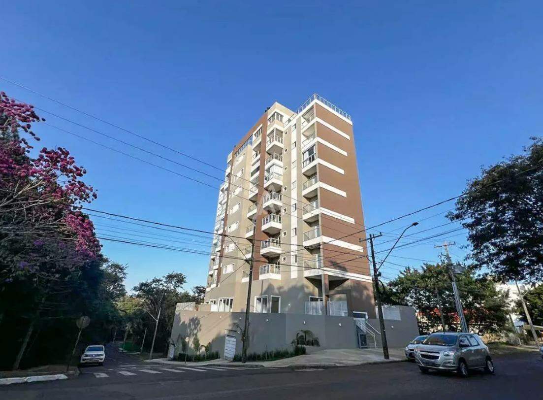 Apartamento para à venda no Bairro REGIAO DO LAGO em CASCAVEL: