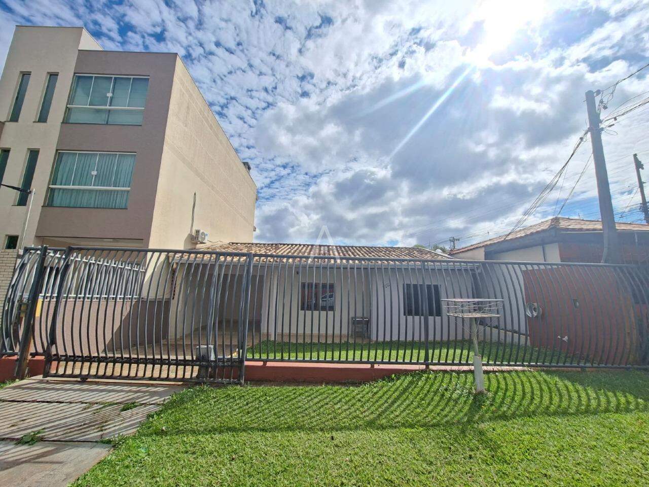 Casa Residencial para para aluguel no Bairro ALTO ALEGRE em CASCAVEL: 