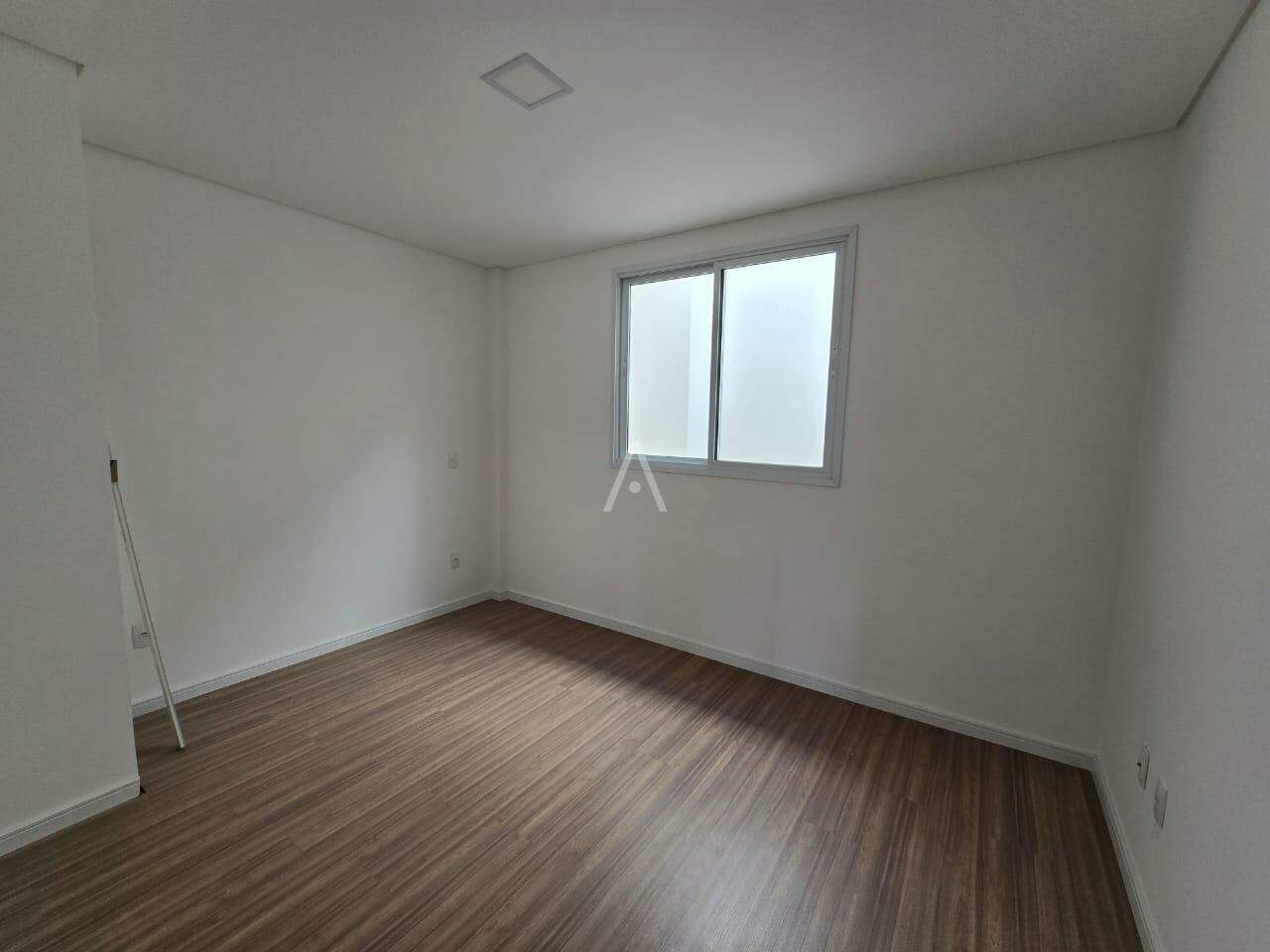 Apartamento para à venda no Bairro VILA INDUSTRIAL em TOLEDO: 
