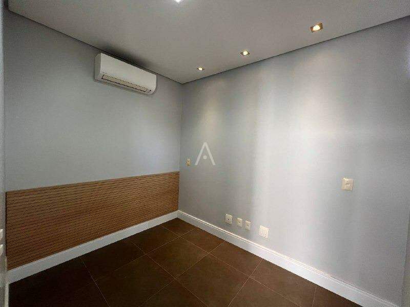 Casa Residencial para à venda no Bairro FAG em CASCAVEL: 