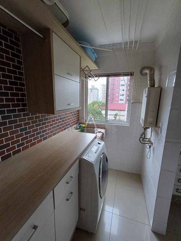 Apartamento para para aluguel no Bairro CENTRO em CASCAVEL: 