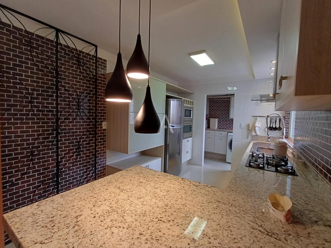 Apartamento para para aluguel no Bairro CENTRO em CASCAVEL: 
