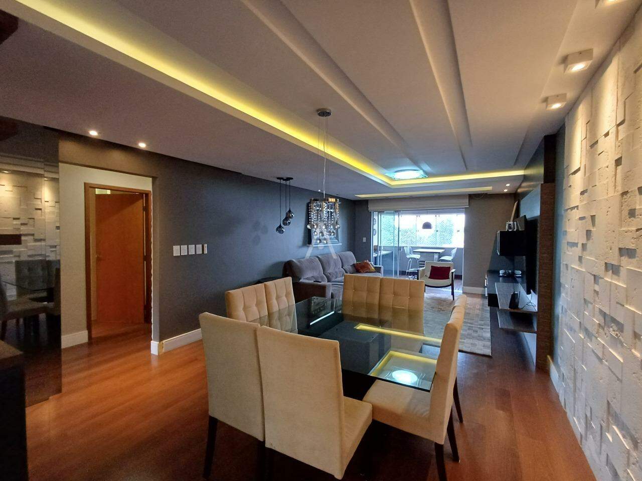 Apartamento para para aluguel no Bairro CENTRO em CASCAVEL: 