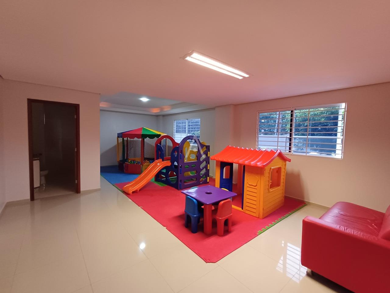 Apartamento para para aluguel no Bairro CENTRO em CASCAVEL: 