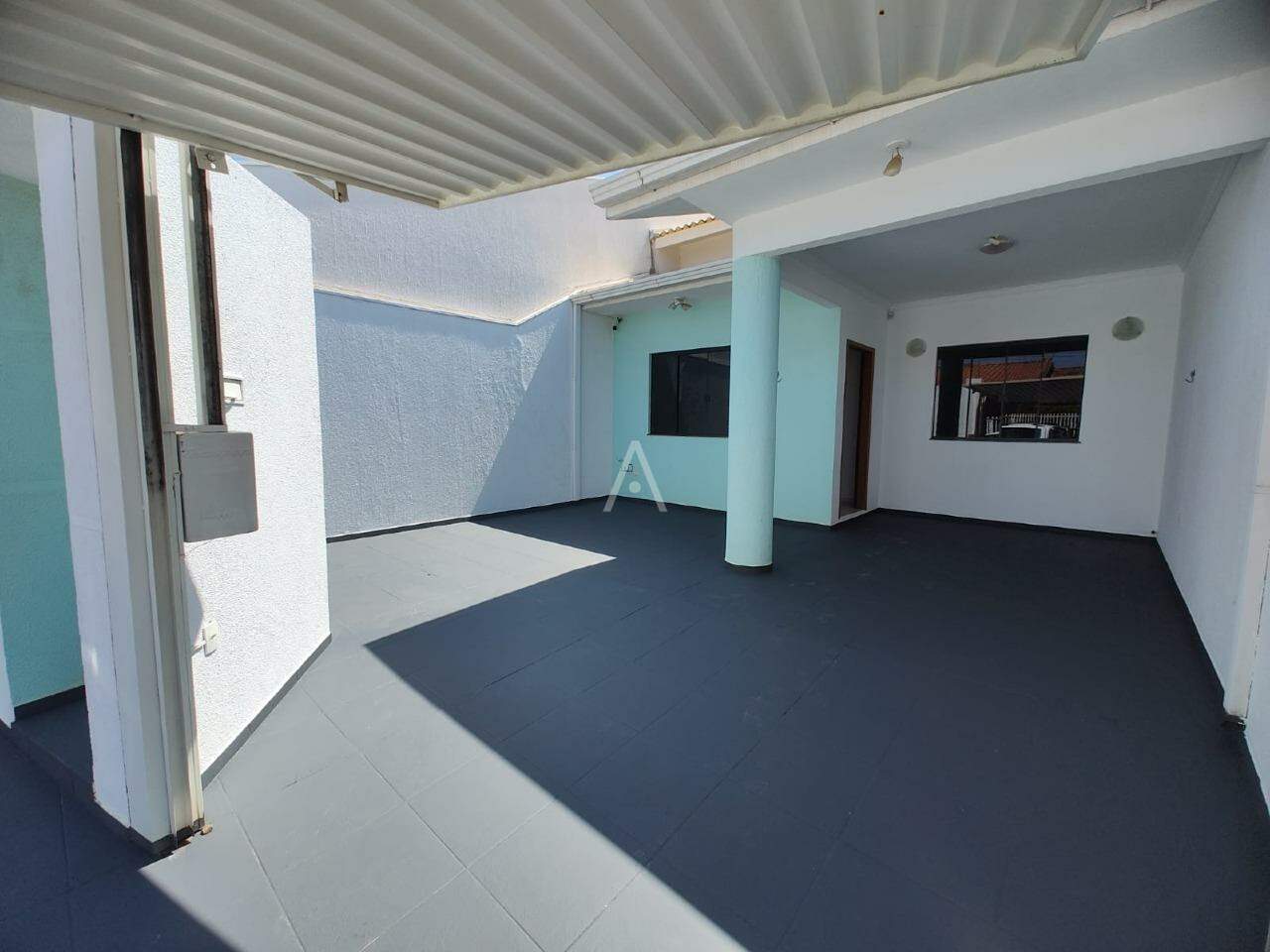 Casa Residencial para à venda no Bairro PARQUE VERDE em CASCAVEL: 