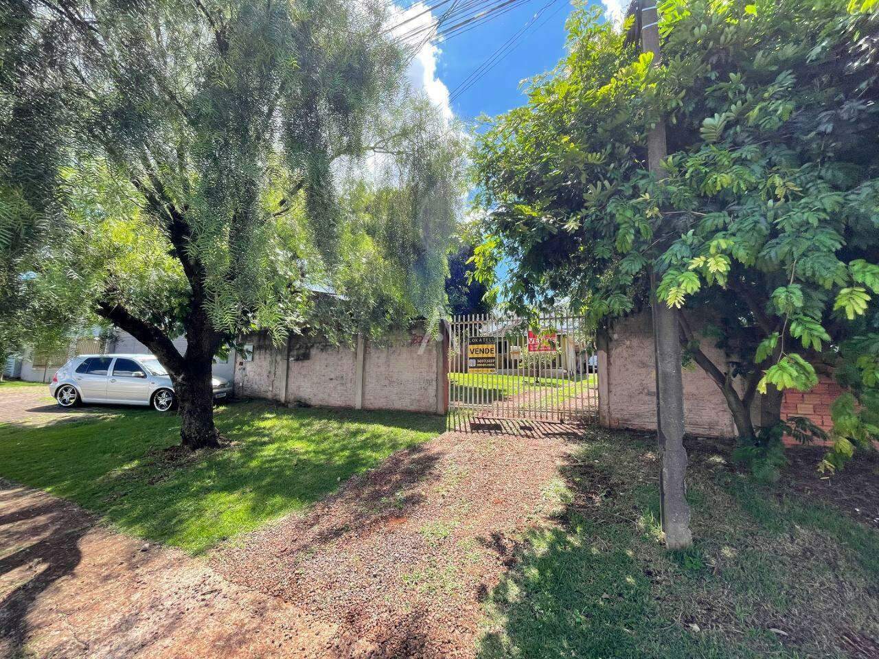Terreno para à venda no Bairro 14 DE NOVEMBRO em CASCAVEL: 
