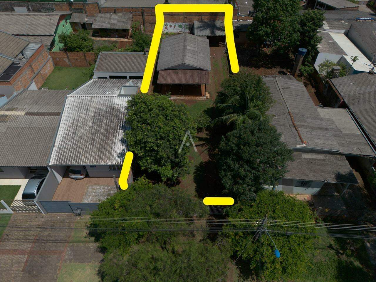 Terreno para à venda no Bairro 14 DE NOVEMBRO em CASCAVEL: 