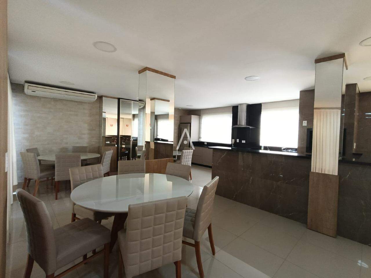 Apartamento para para aluguel no Bairro NEVA em CASCAVEL: 