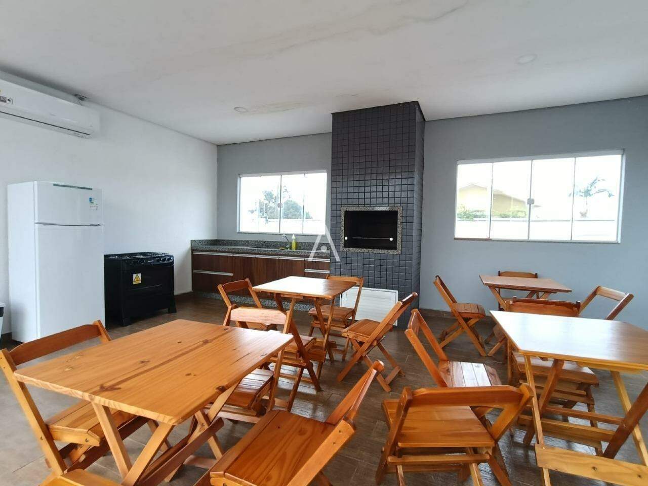 Apartamento para para aluguel no Bairro NEVA em CASCAVEL: 