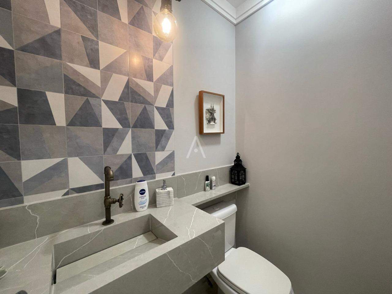 Apartamento para à venda no Bairro CENTRO em CASCAVEL: