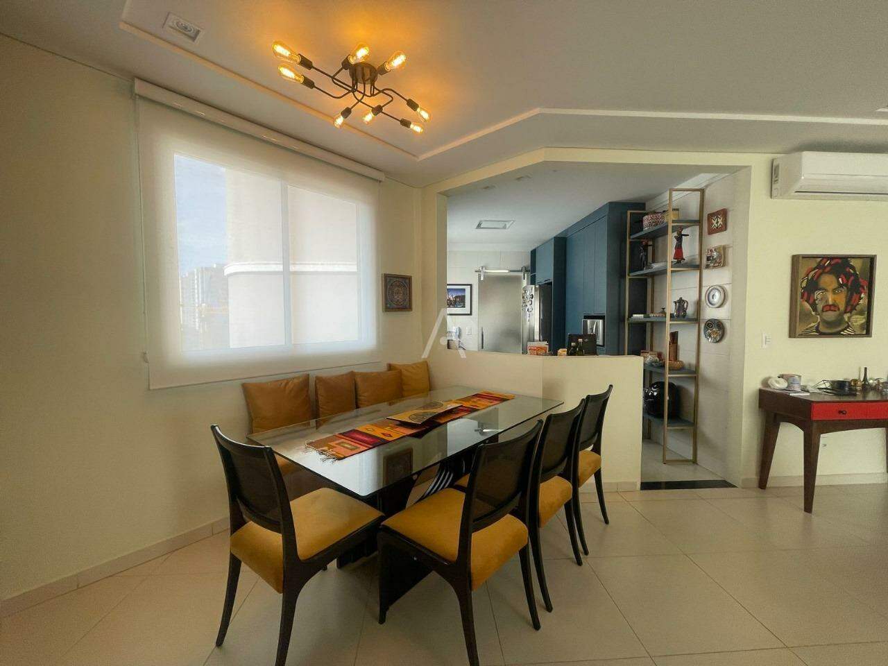 Apartamento para à venda no Bairro CENTRO em CASCAVEL: