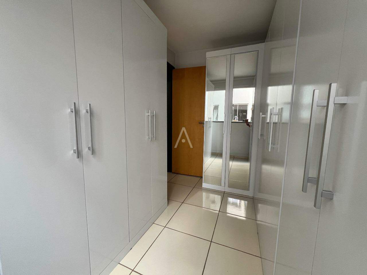Apartamento para para aluguel no Bairro MARIA LUIZA em CASCAVEL: 