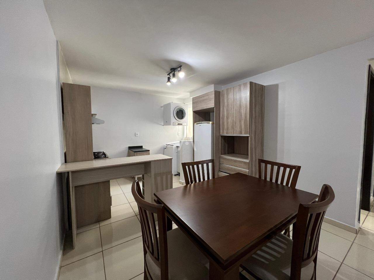 Apartamento para para aluguel no Bairro MARIA LUIZA em CASCAVEL: 