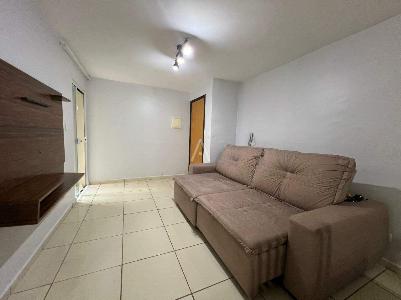 Apartamento para para aluguel no Bairro MARIA LUIZA em CASCAVEL: 