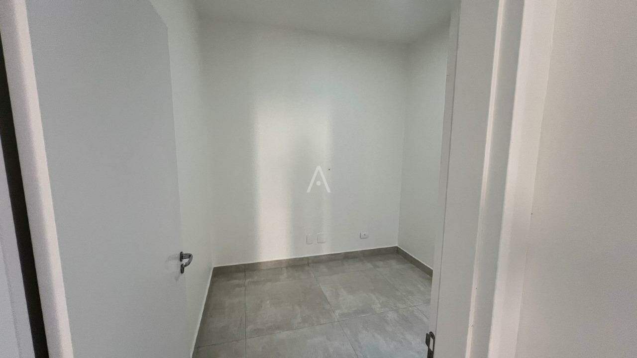 Casa Residencial para à venda no Bairro SANTA CRUZ em CASCAVEL: 