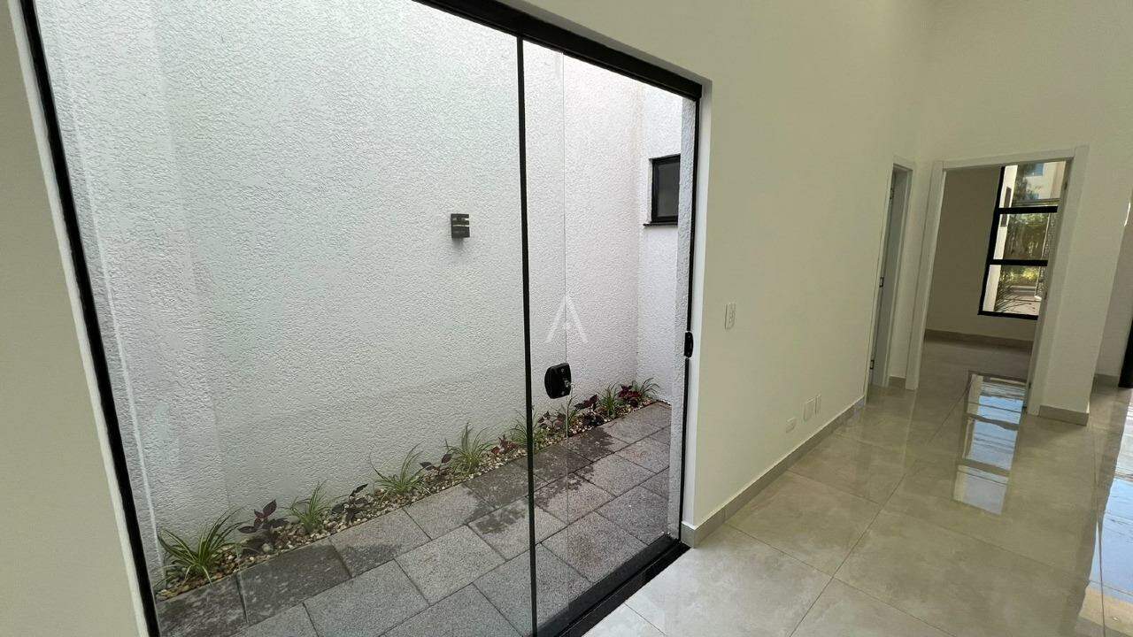 Casa Residencial para à venda no Bairro SANTA CRUZ em CASCAVEL: 