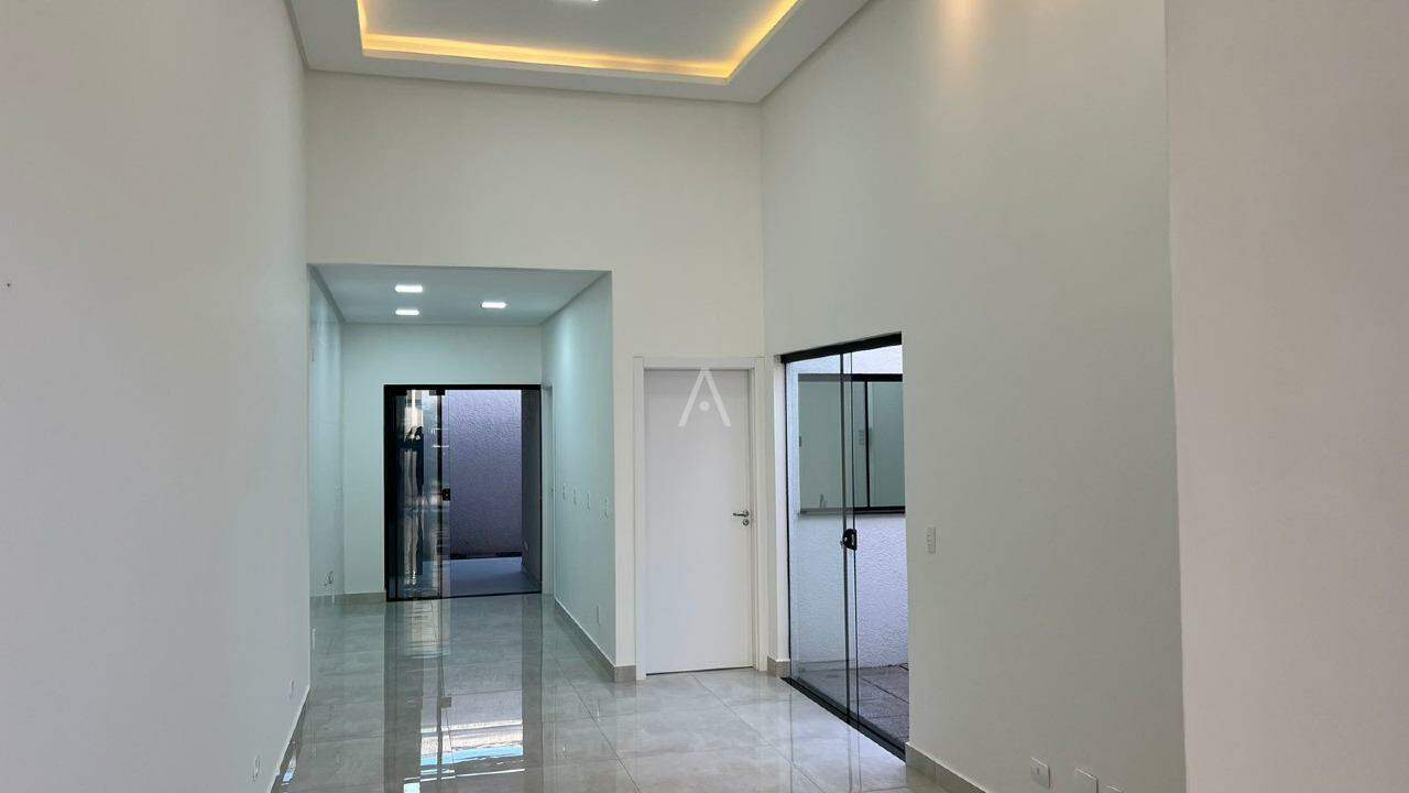 Casa Residencial para à venda no Bairro SANTA CRUZ em CASCAVEL: 