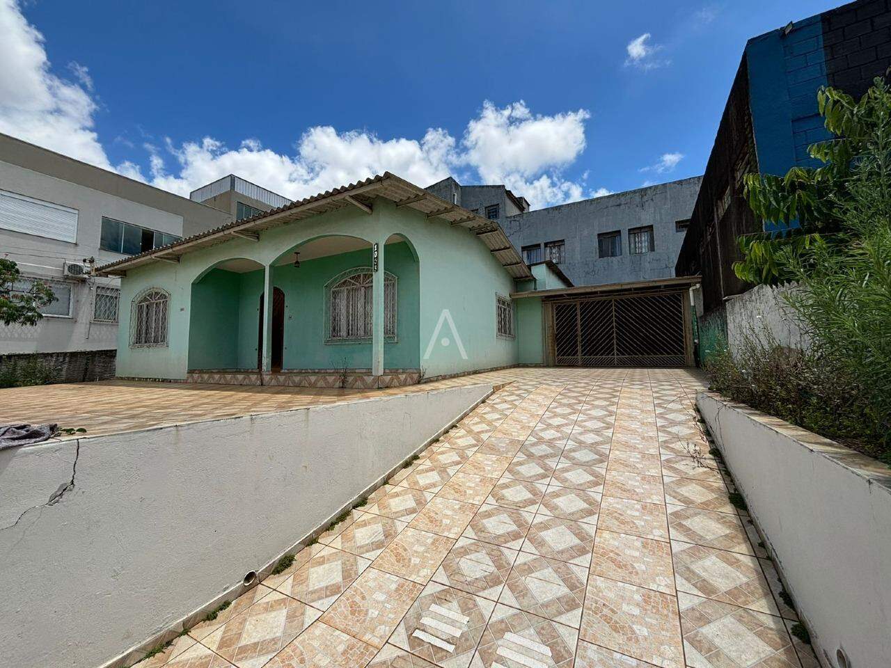 Casa Residencial para para aluguel no Bairro CENTRO em CASCAVEL: 