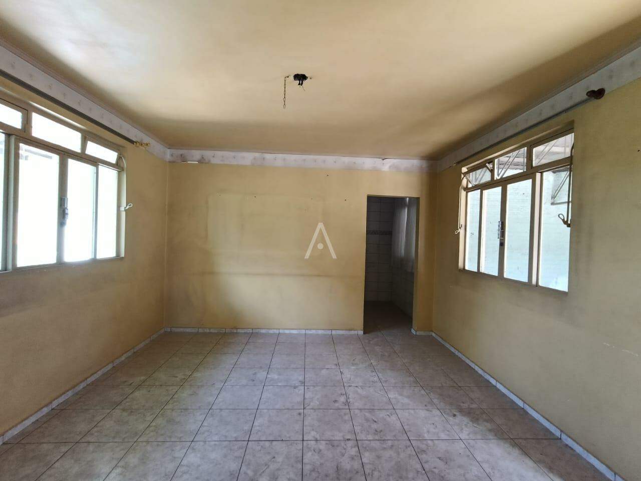 Casa Residencial para para aluguel no Bairro CENTRO em CASCAVEL: