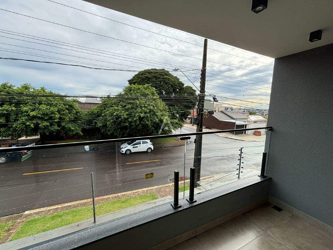 Sobrado para para aluguel no Bairro COQUEIRAL em CASCAVEL: 
