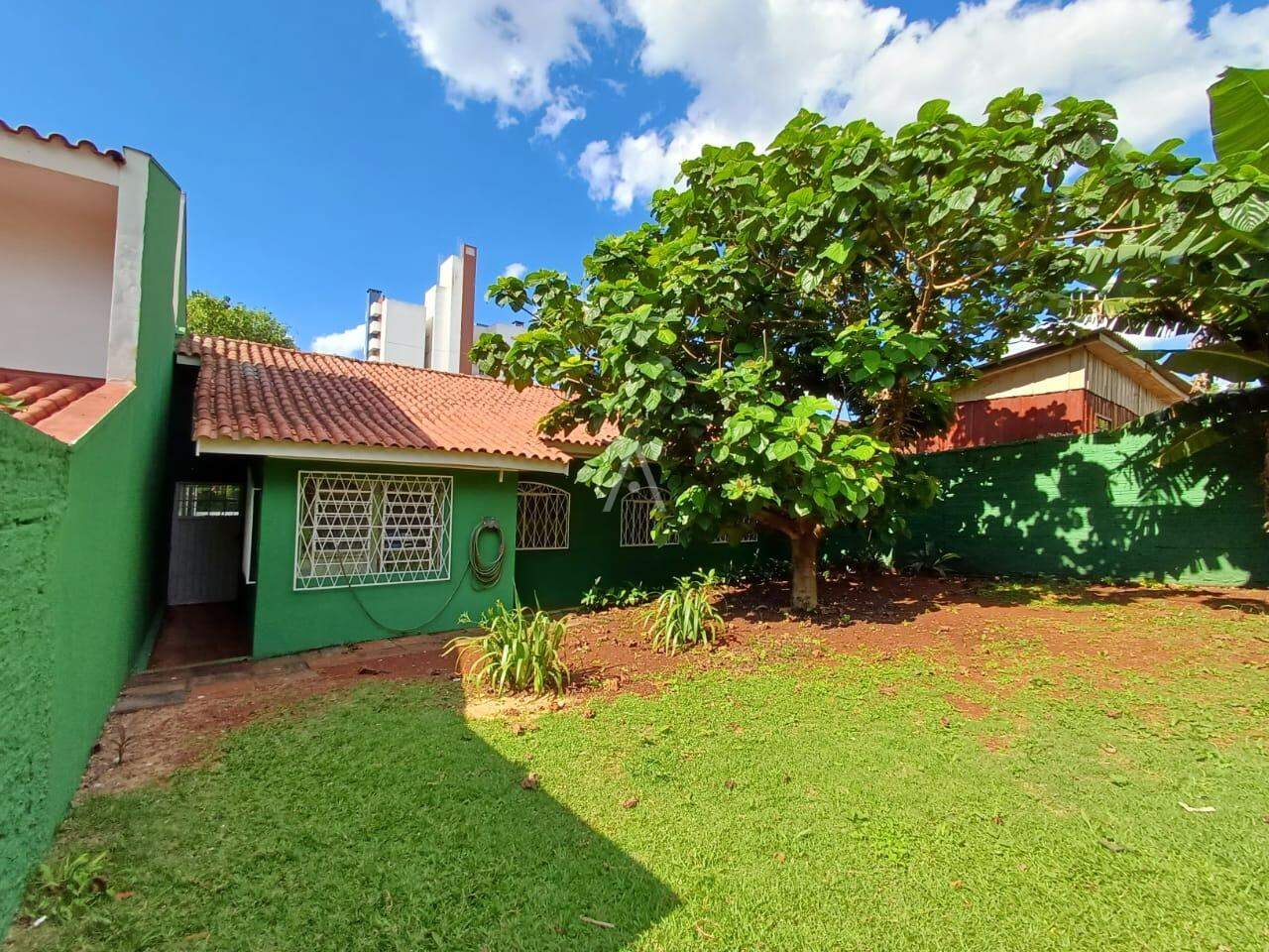 Casa Residencial para para aluguel no Bairro CENTRO em CASCAVEL: 