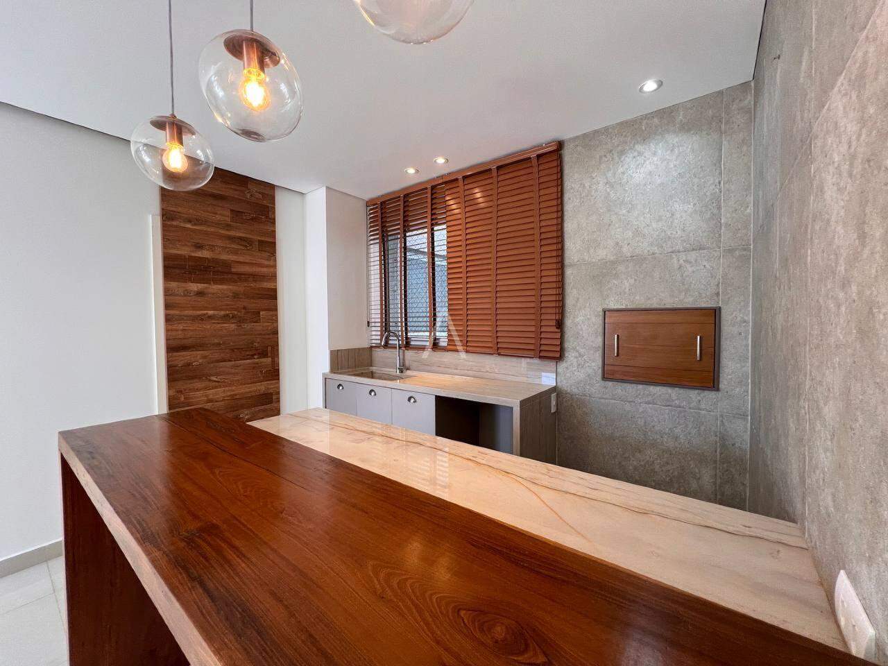 Apartamento para à venda no Bairro CENTRO em CASCAVEL: