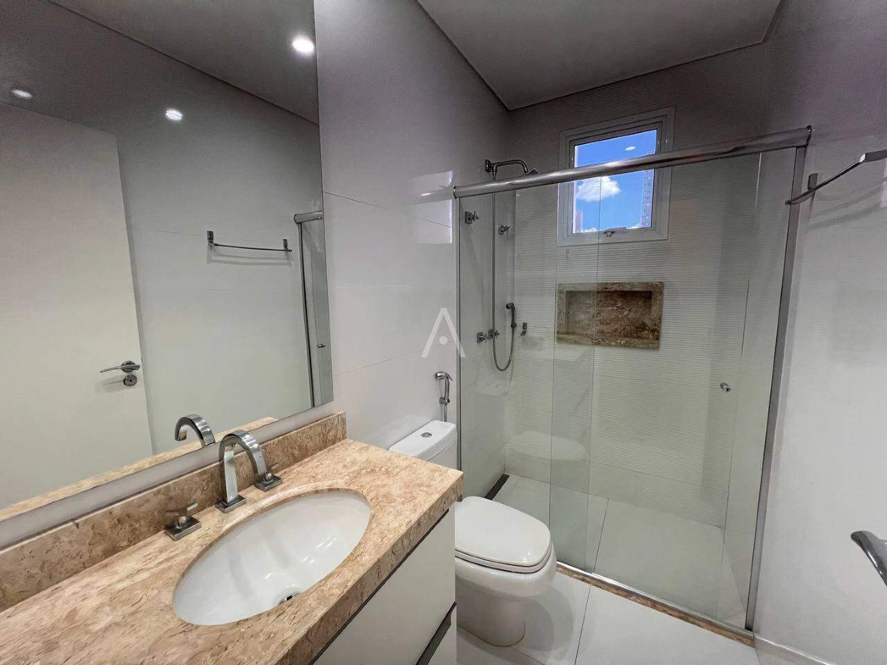 Apartamento para à venda no Bairro CENTRO em CASCAVEL: