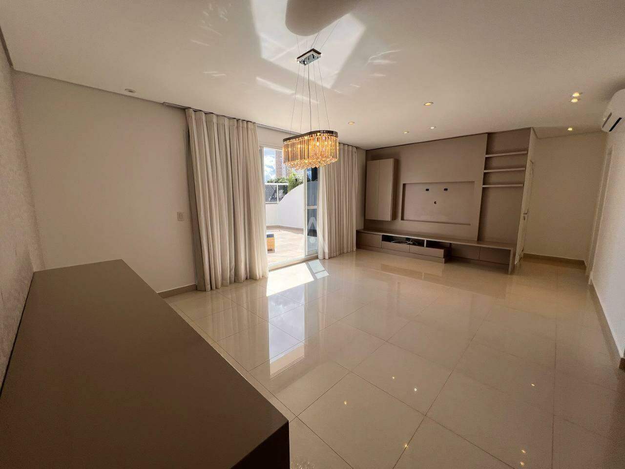 Apartamento para à venda no Bairro CENTRO em CASCAVEL: