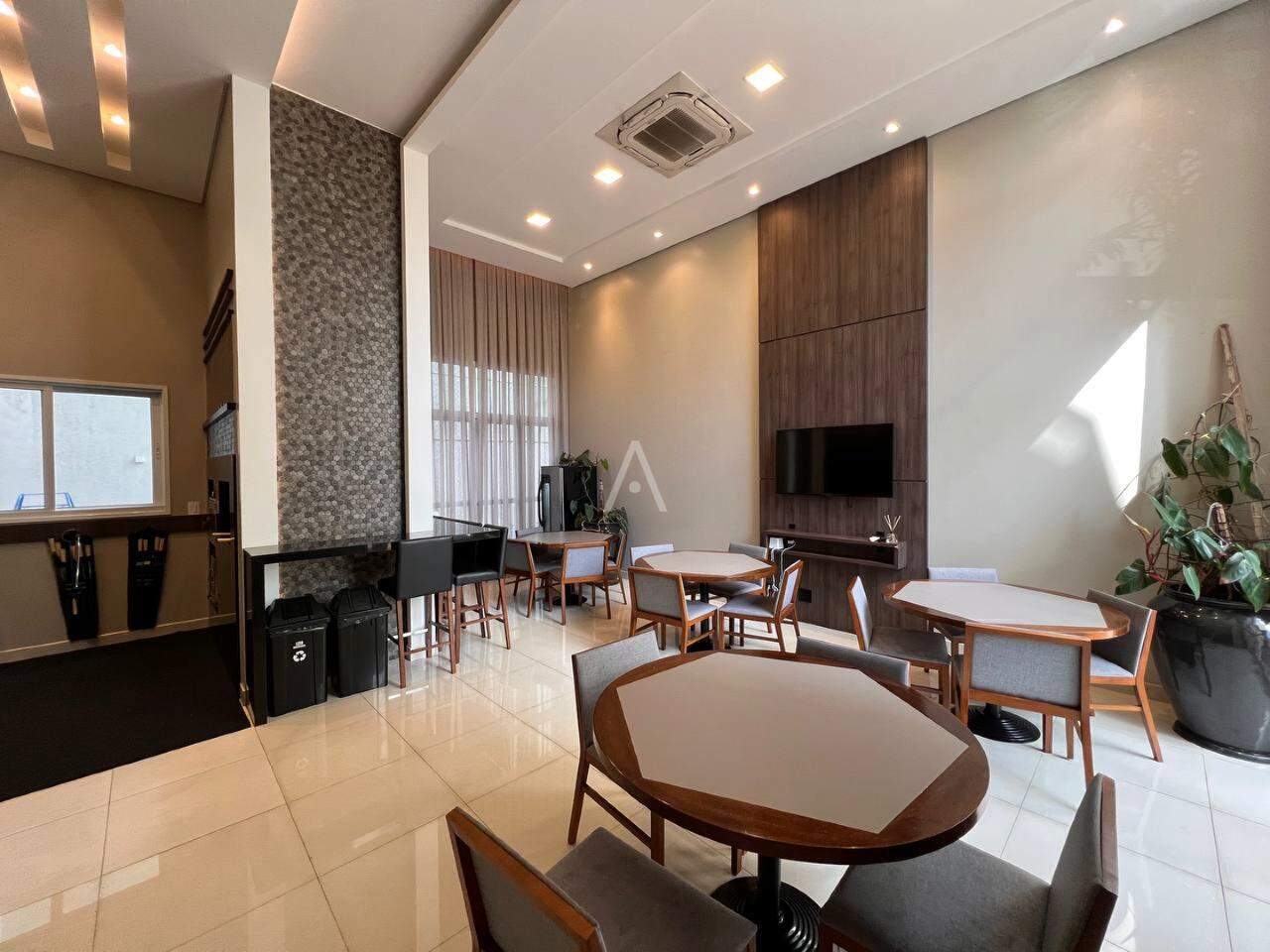 Apartamento para à venda no Bairro CENTRO em CASCAVEL: