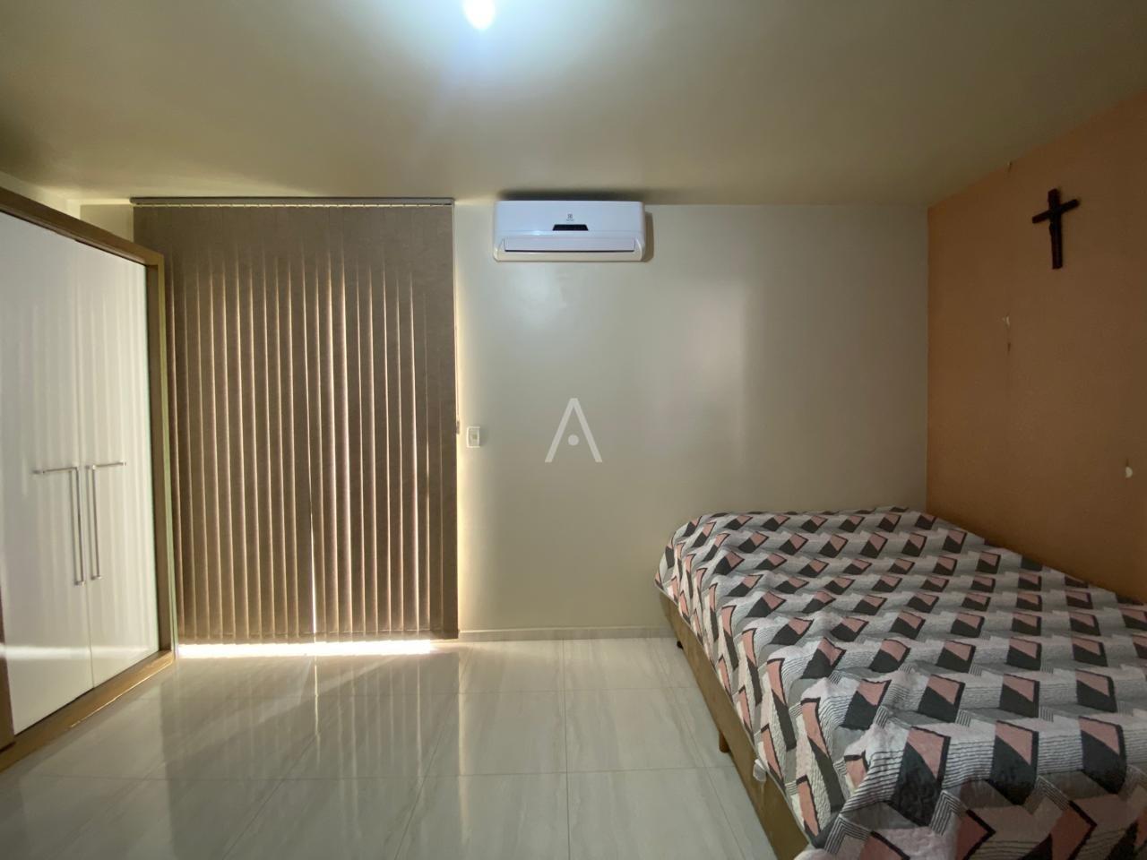 Sobrado para à venda no Bairro ALTO ALEGRE em CASCAVEL: 