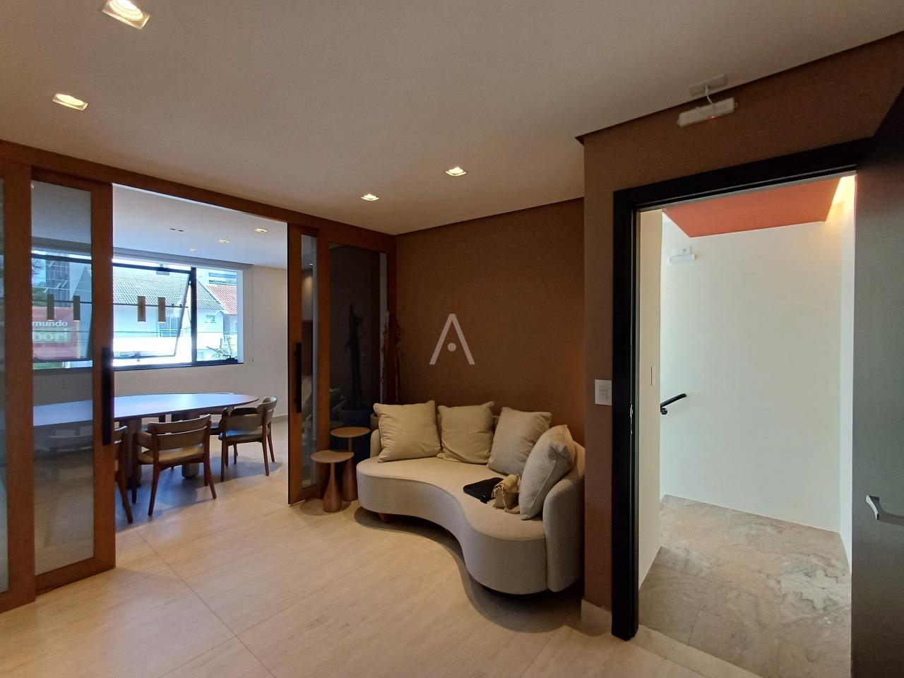 Sala Comercial para para aluguel no Bairro CENTRO em CASCAVEL: recepção do condomínio piso superior