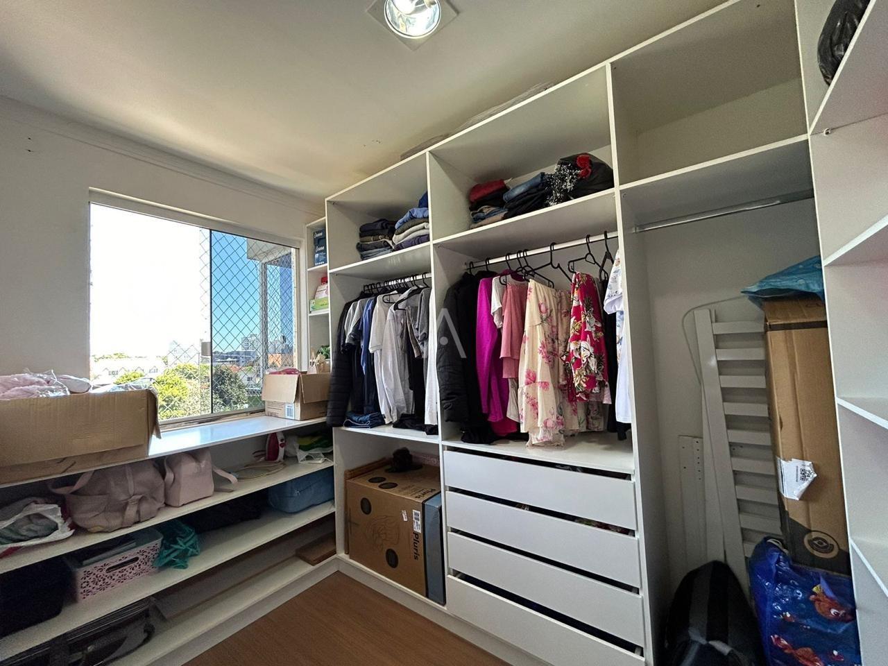 Apartamento para à venda no Bairro REGIAO DO LAGO em CASCAVEL: 