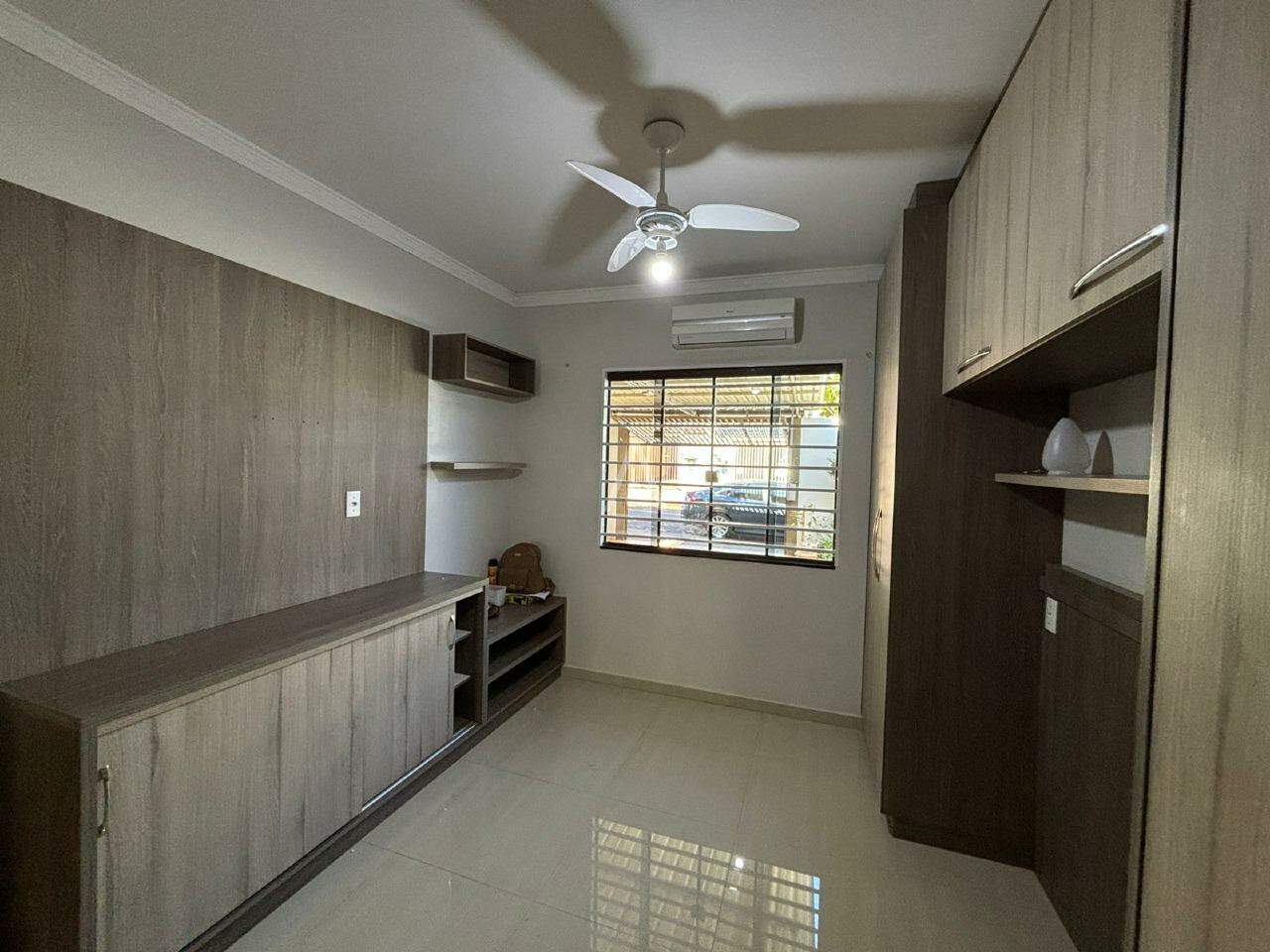 Casa Residencial para para aluguel no Bairro PADOVANI em CASCAVEL: 