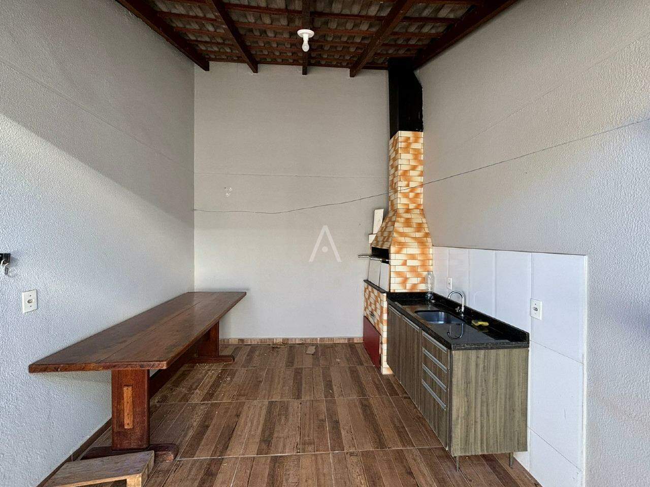 Casa Residencial para para aluguel no Bairro PADOVANI em CASCAVEL: 