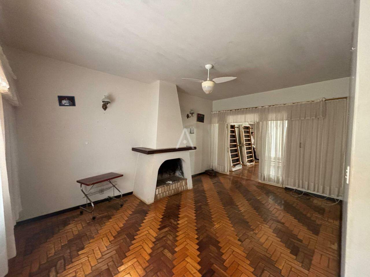 Casa Comercial para para aluguel no Bairro CENTRO em CASCAVEL: 