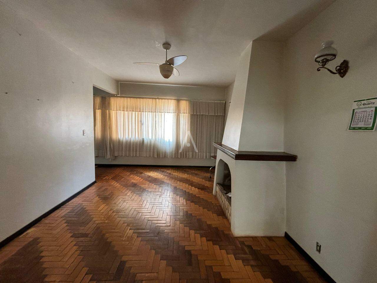 Casa Comercial para para aluguel no Bairro CENTRO em CASCAVEL: 