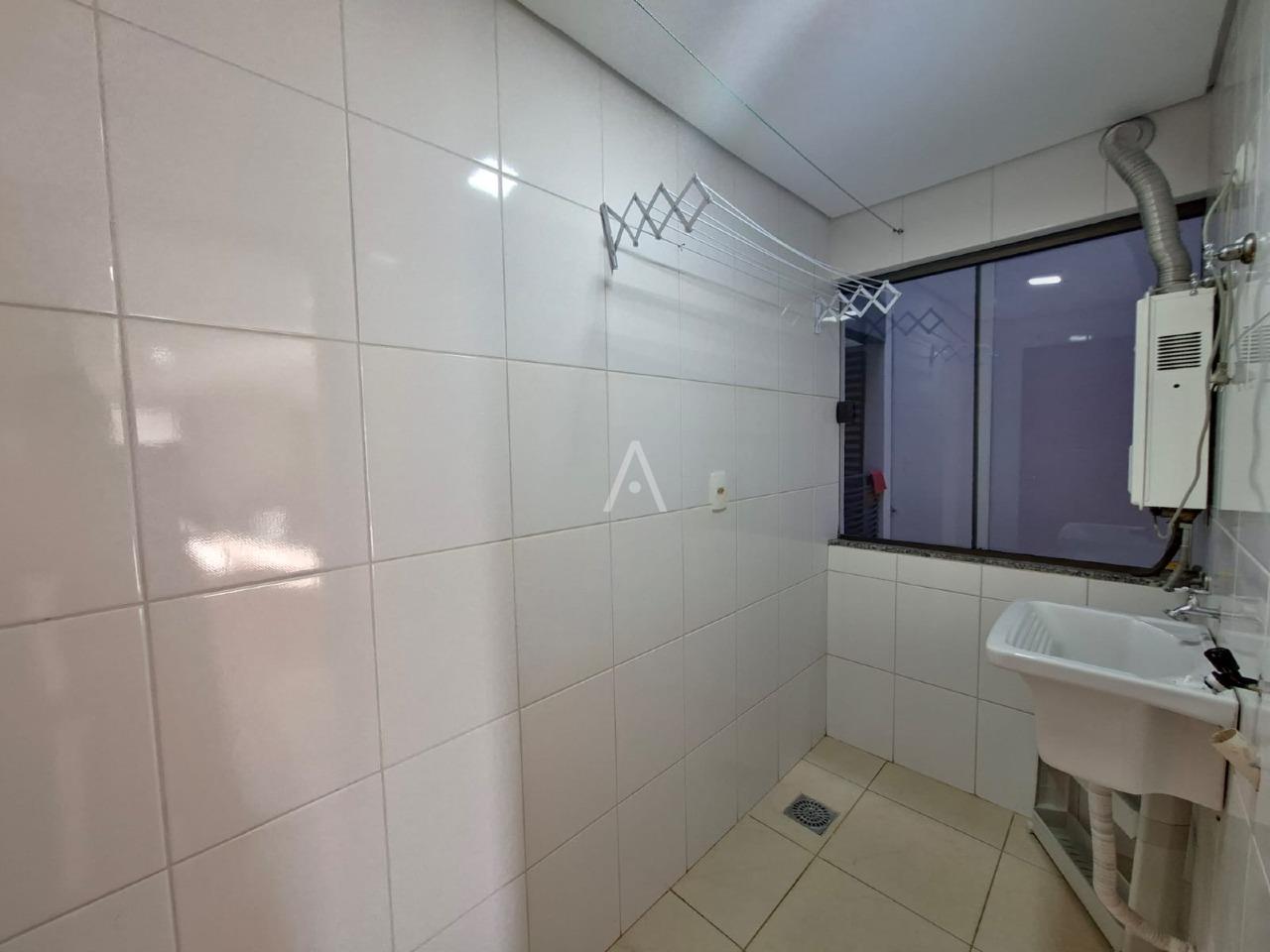 Apartamento para para aluguel no Bairro CENTRO em CASCAVEL: 