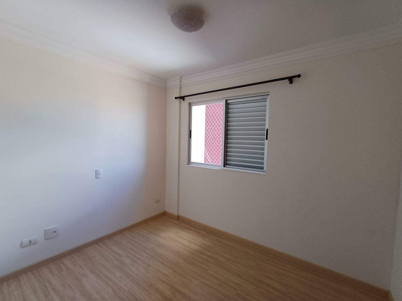 Apartamento para para aluguel no Bairro CENTRO em CASCAVEL: 