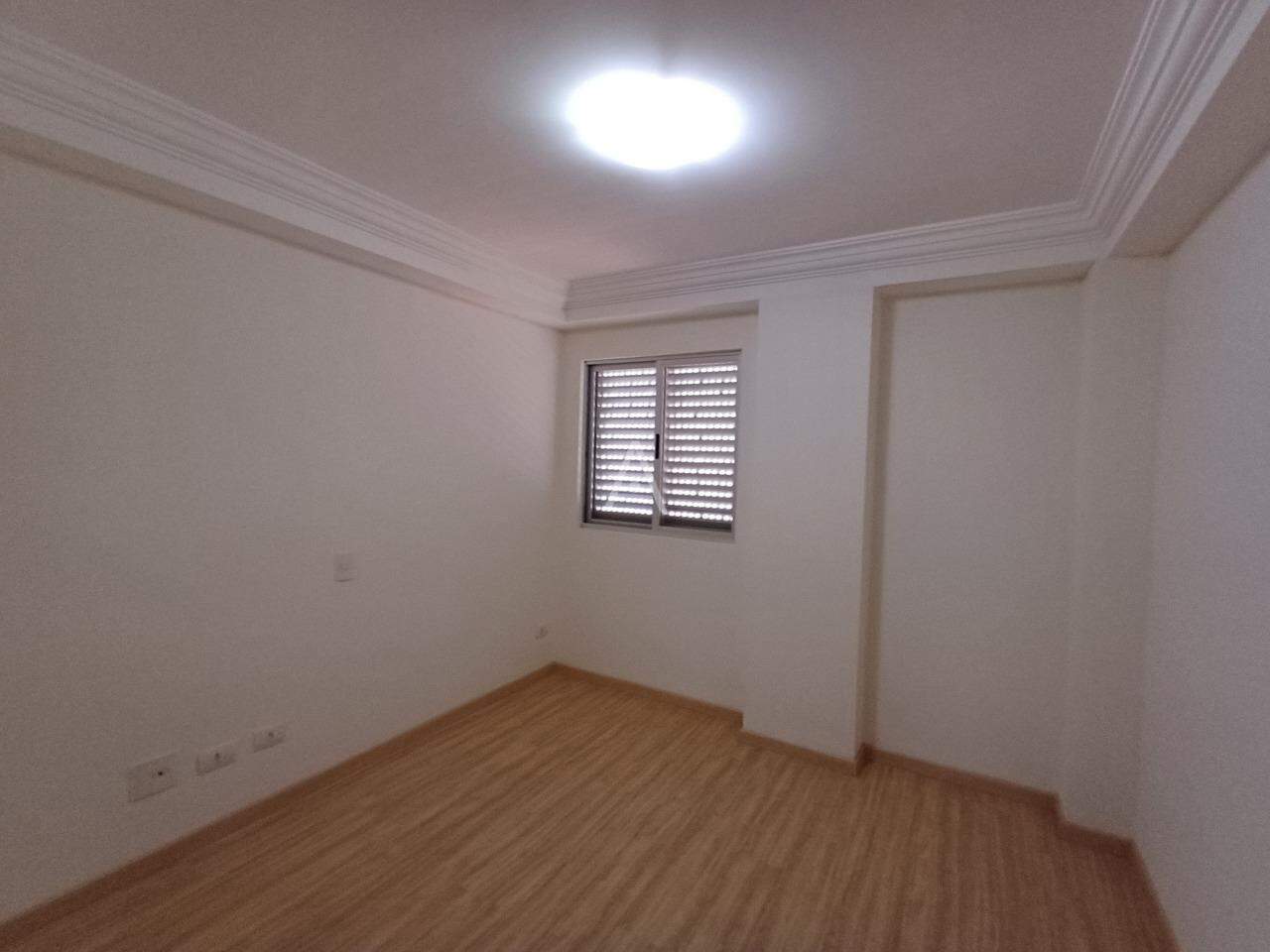 Apartamento para para aluguel no Bairro CENTRO em CASCAVEL: 