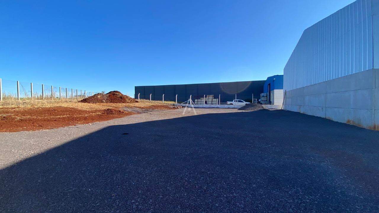 Barracão Comercial para para aluguel no Bairro NUCLEO INDUSTRIAL BRISA em CASCAVEL: