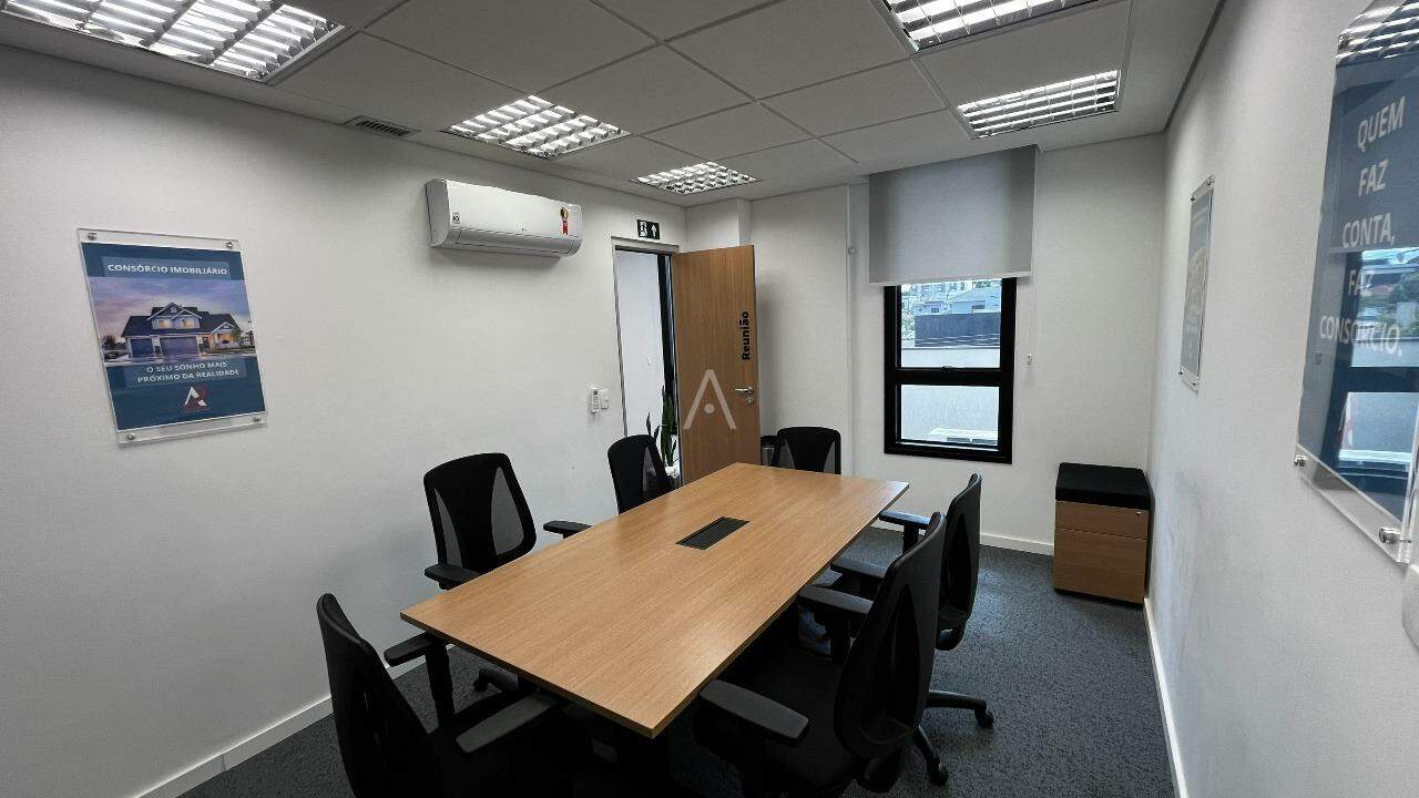 Sala Comercial para à venda no Bairro NEVA em CASCAVEL: