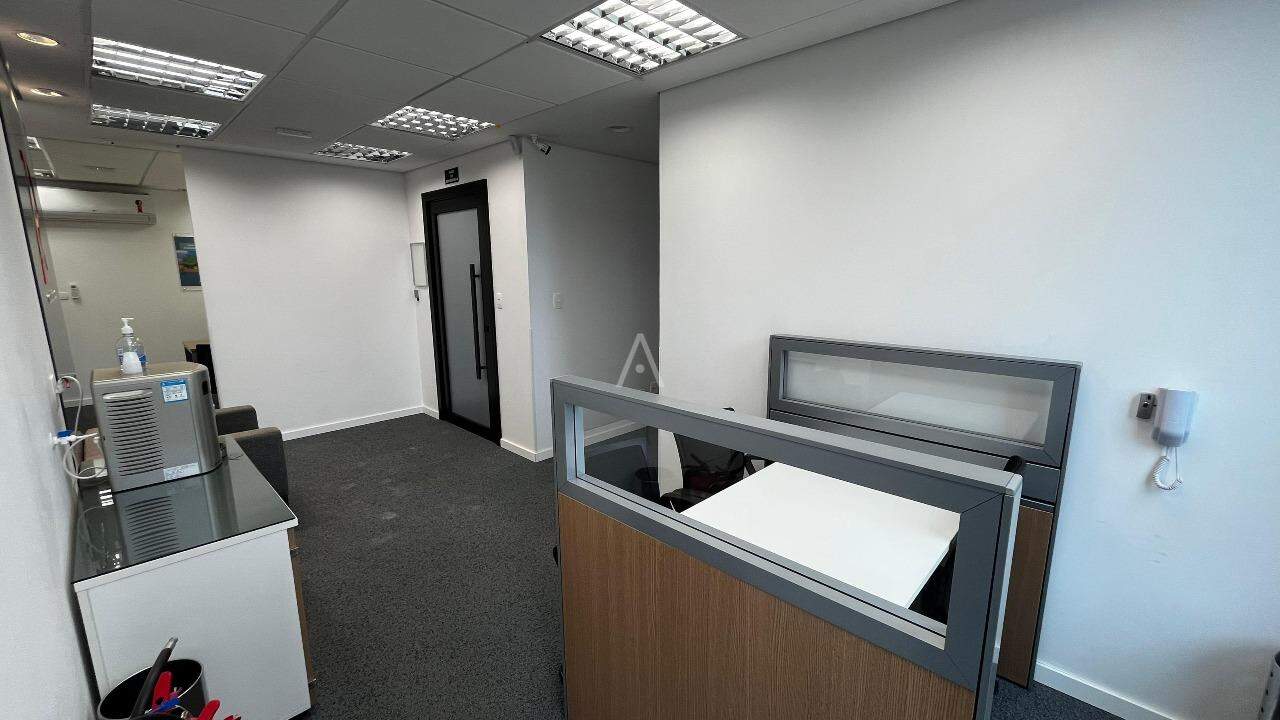 Sala Comercial para à venda no Bairro NEVA em CASCAVEL: