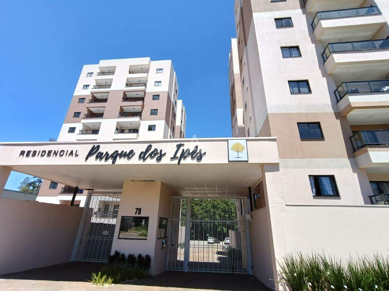 Apartamento para à venda no Bairro Pioneiros Catarinenses em CASCAVEL: 