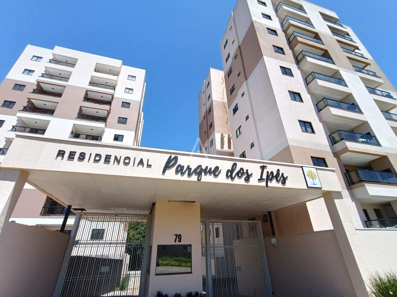 Apartamento para à venda no Bairro Pioneiros Catarinenses em CASCAVEL: 