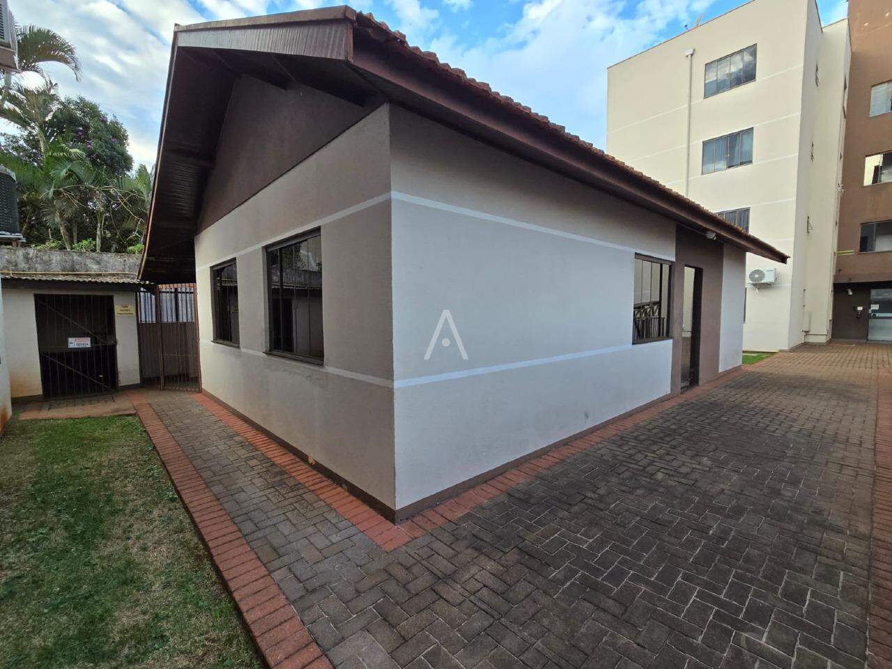 Apartamento para para aluguel no Bairro CENTRO em TOLEDO: 