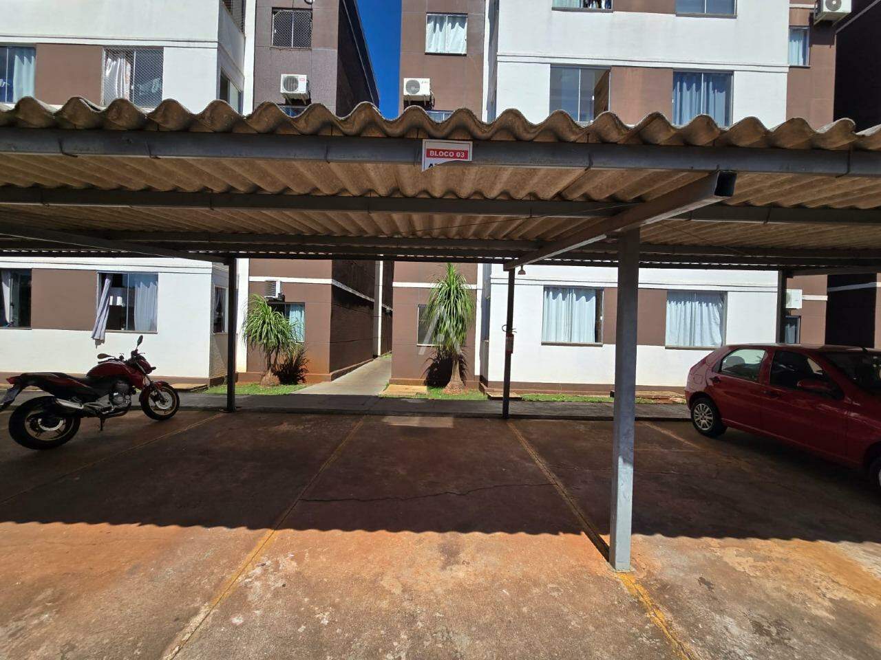 Apartamento para à venda no Bairro JARDIM COOPAGRO em TOLEDO: 