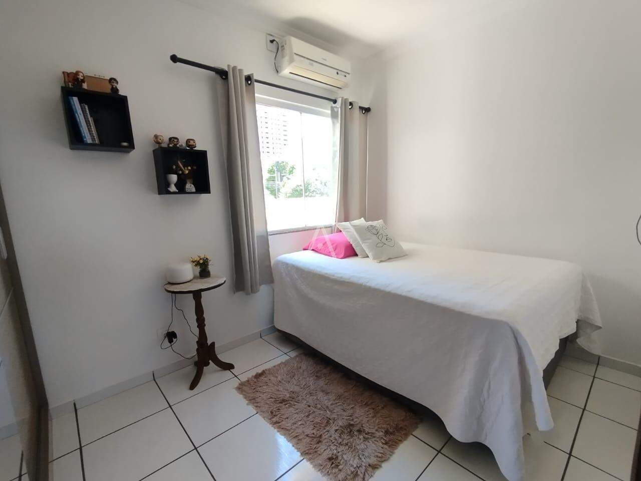 Apartamento para para aluguel no Bairro COQUEIRAL em CASCAVEL: